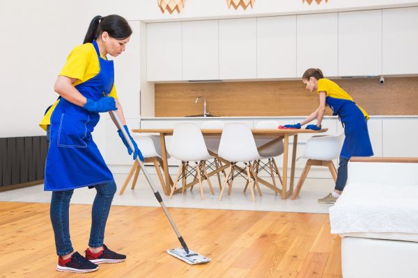 Interior House Cleaning Service